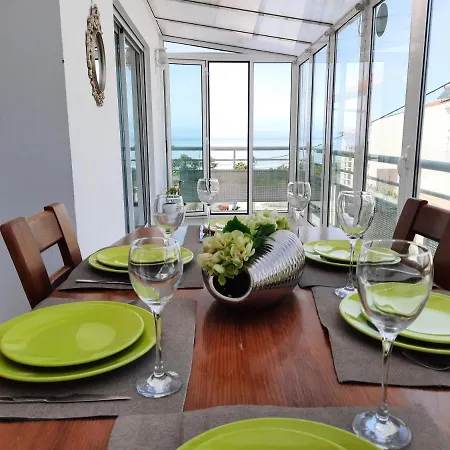 Casa Celia Nazare