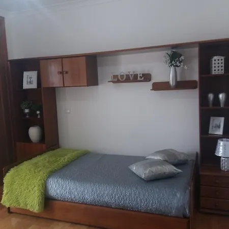 Casa Celia بيت للعطل *